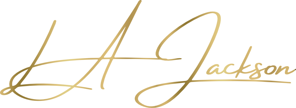 Leslie Jackson - Graphic Design Logo